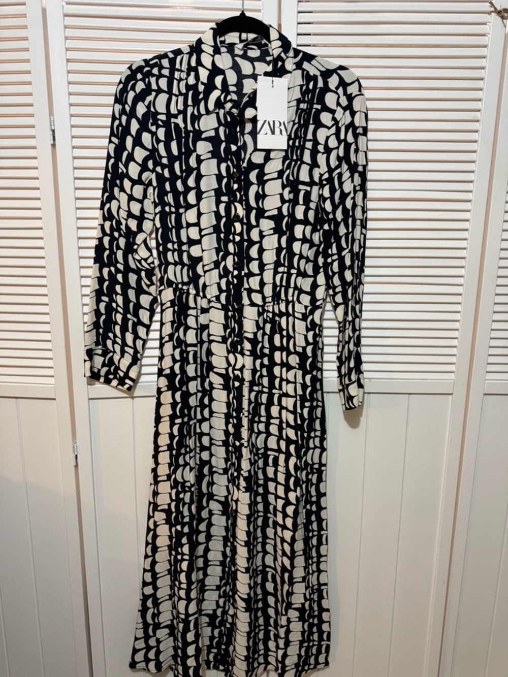 ZARA Black and White Geometric Long Sleeve Maxi Dress